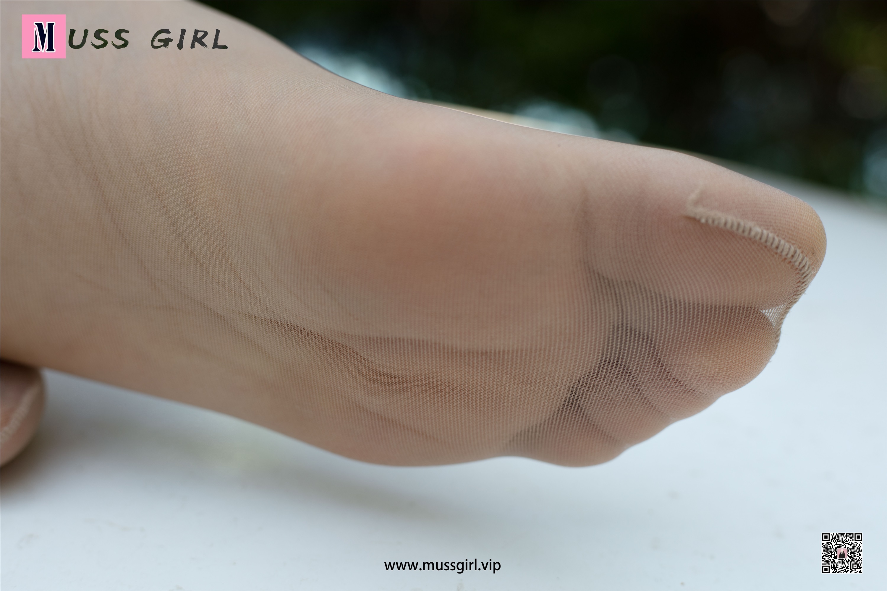 MussGirl慕丝女郎  NO.211 牛仔热裤肉丝美女